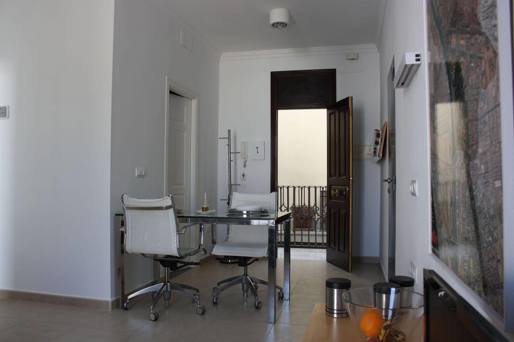 Estudio Padre Manjon Appartement